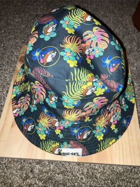 Buc-ee's Kids' Multicolored Tropical Print Bucket Hat Youth